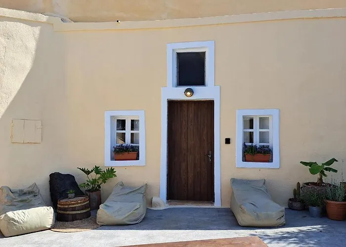 Riad Caval Ii Fira (Santorini)